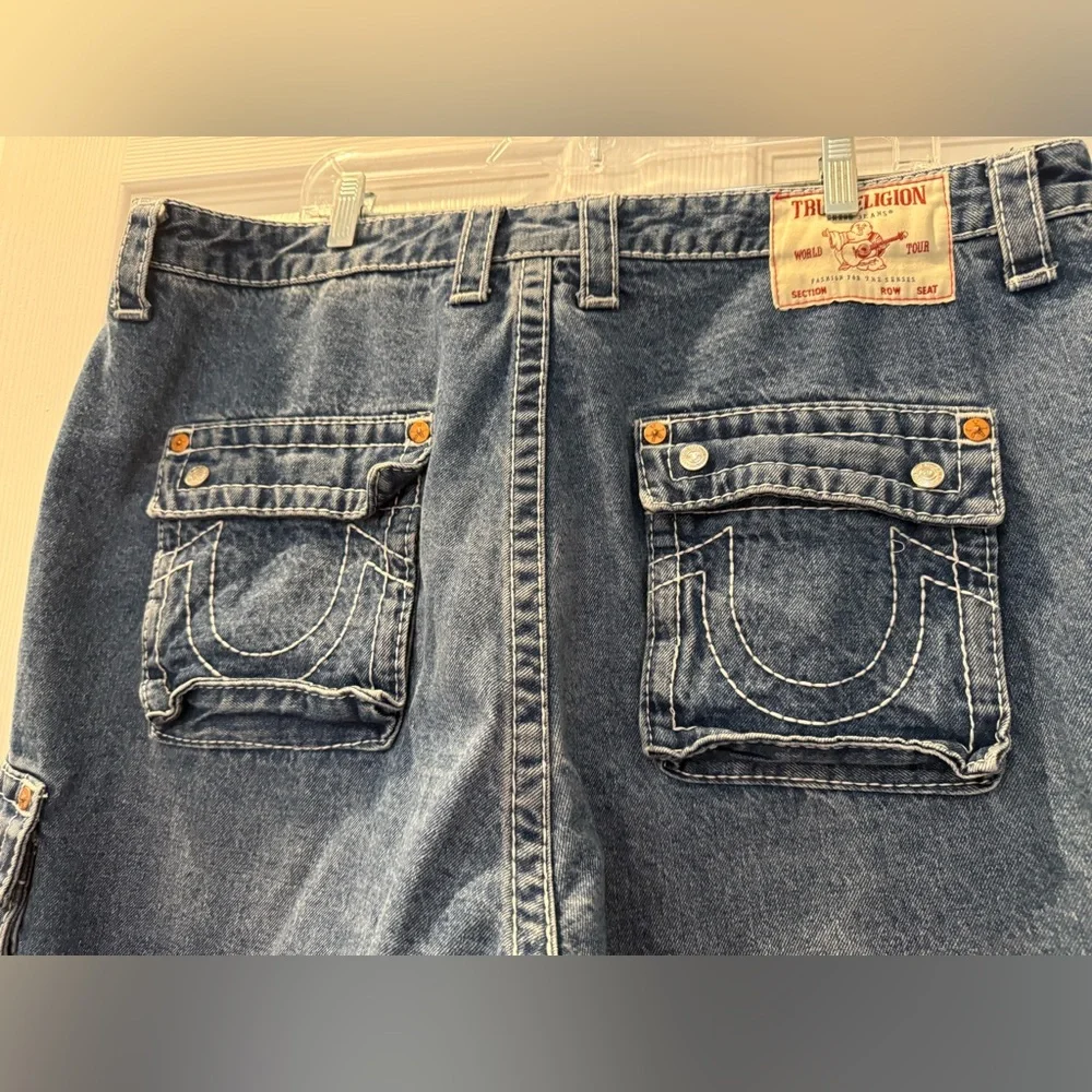 True‎ Religion Baggy Big T Cargo Jeans Zip Knees 38 Pockets